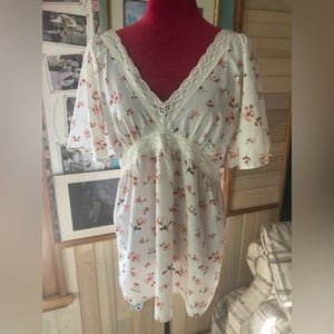 NWOT Suzanne Betro Tunic